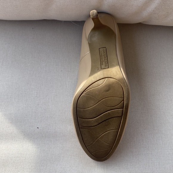 Comfort plus nude heels - Picture 3 of 3